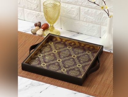Bring a WOW Element to your Kitchen with these Contemporary Wooden Trays