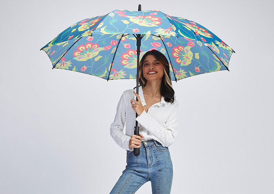Brighten the rain with Cynic pop Burst Long Umbrella
