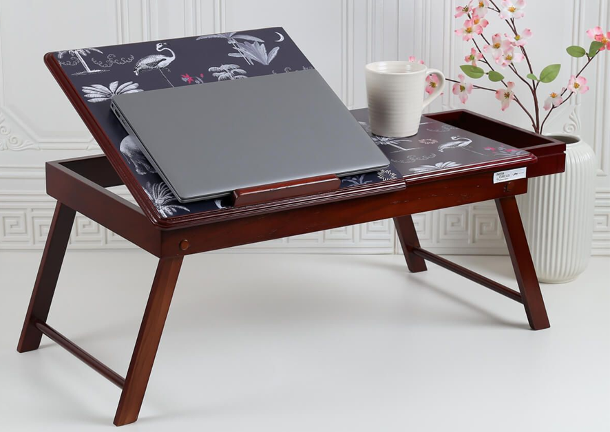 Handy laptop table