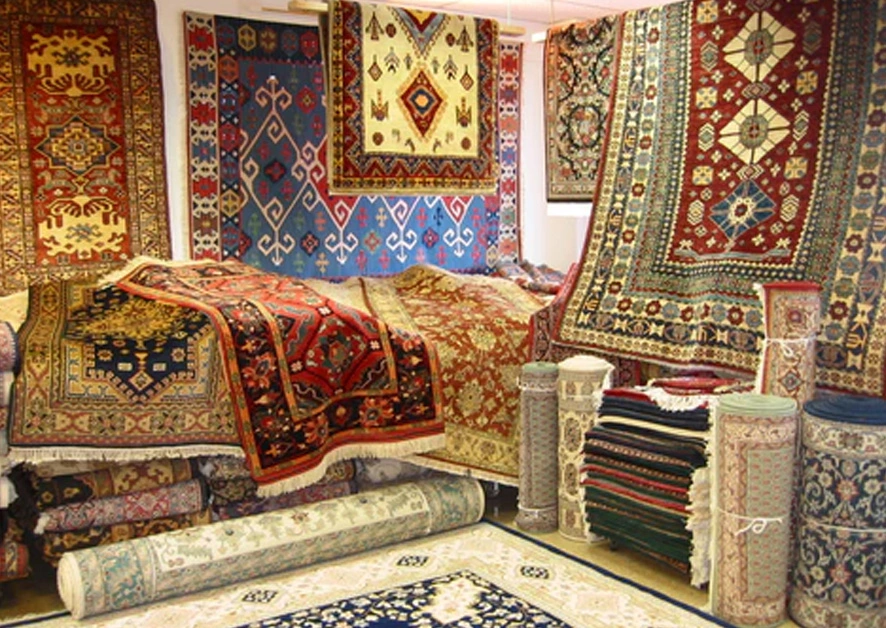 9. Kashmiri Carpets: